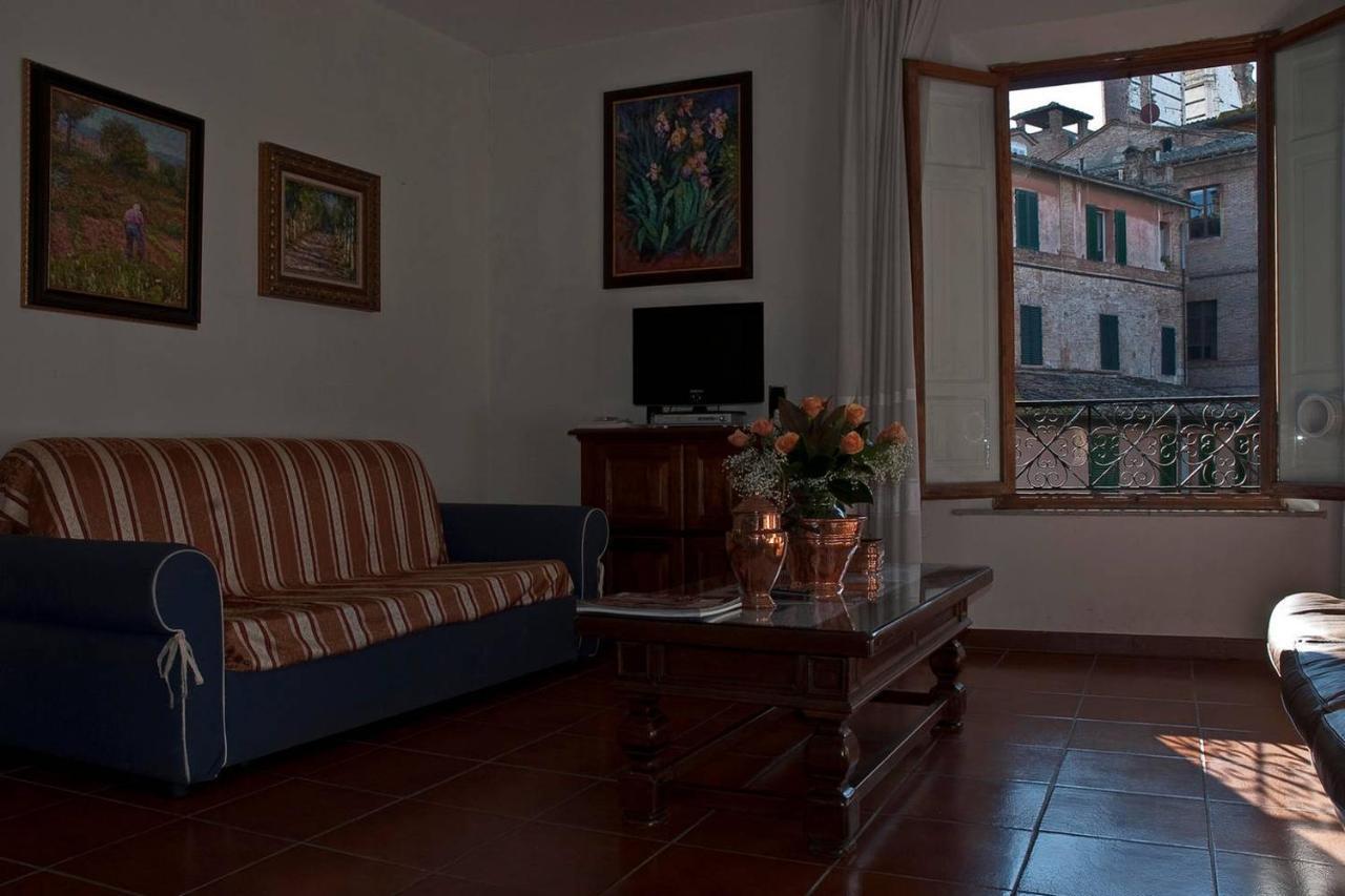 B&B Simonetta Siena Exterior photo