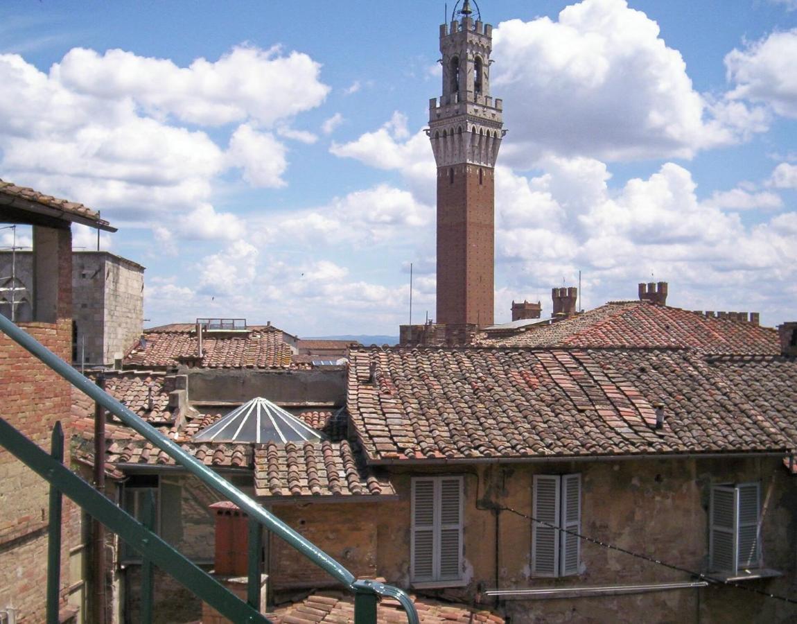 B&B Simonetta Siena Exterior photo