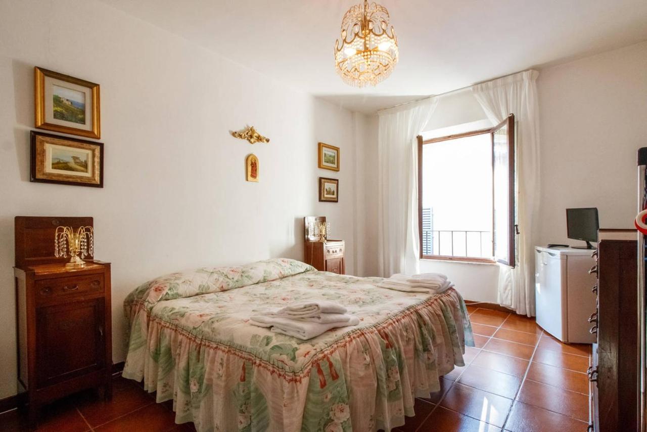 B&B Simonetta Siena Exterior photo