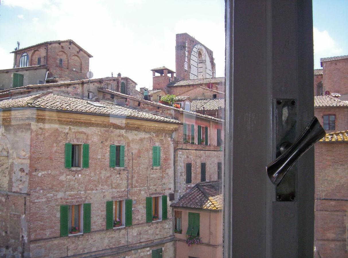 B&B Simonetta Siena Exterior photo